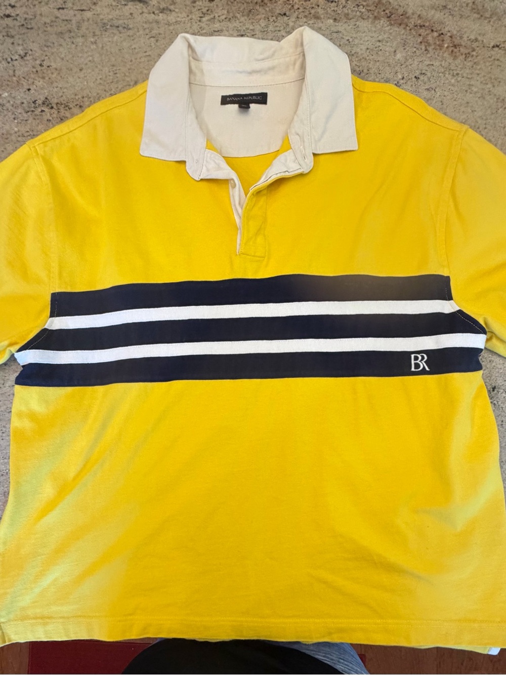 Banana Republic Yellow Striped men’s rugby style Polo Shirt size XL